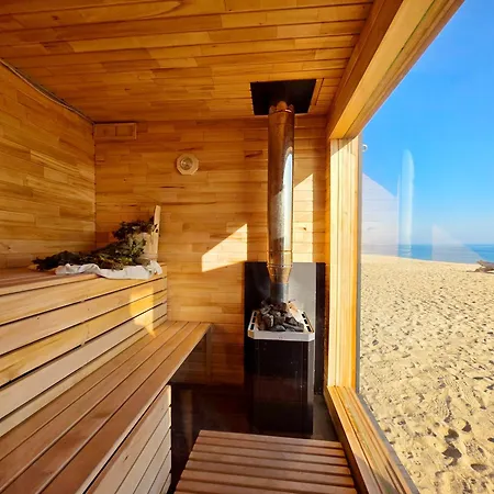 сучасна у моря