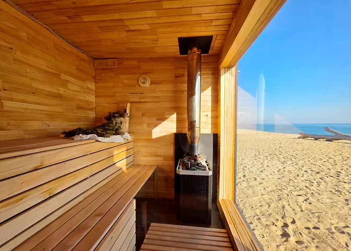 сучасна у моря